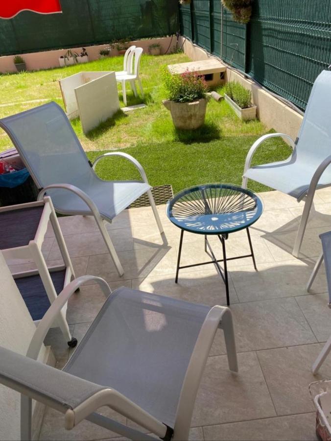 Apartment Superbe Rez De Jardin Dans Au Calme